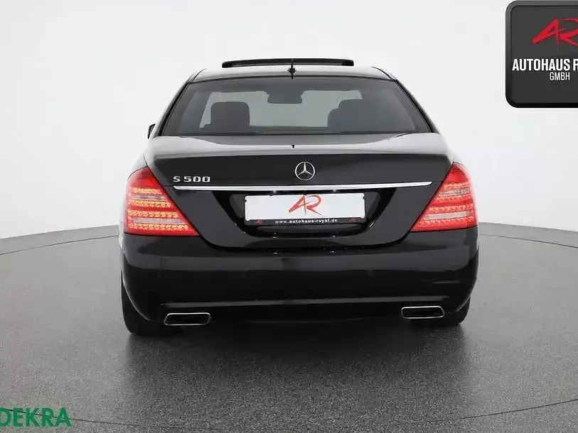 Gebraucht Mercedes S500 435 PS (319 kW) 2012 Obsidianschwarz Limousine