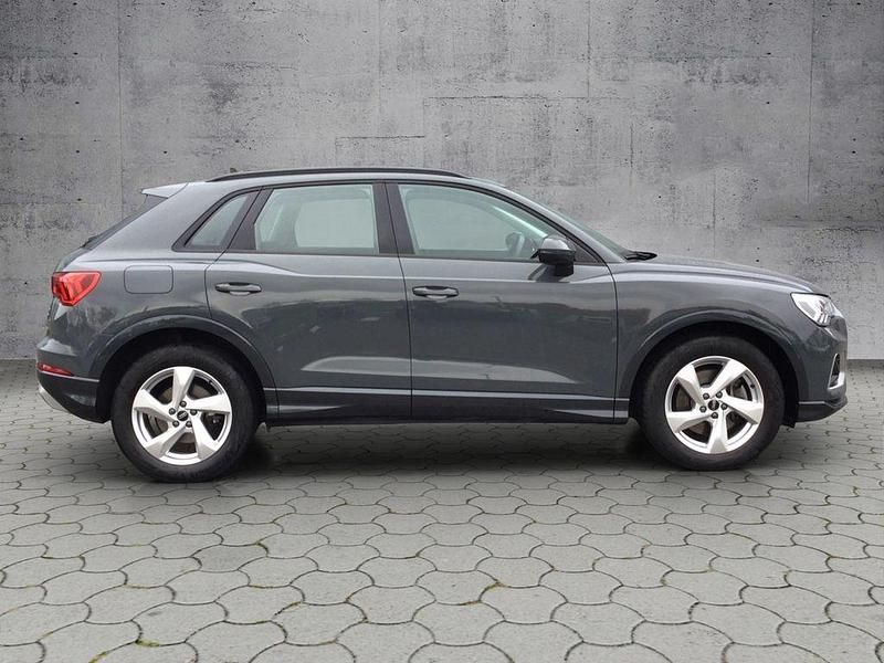 Gebraucht Audi Q3 Advanced 190 PS (139 kW) 2024 Nanograu metallic SUV