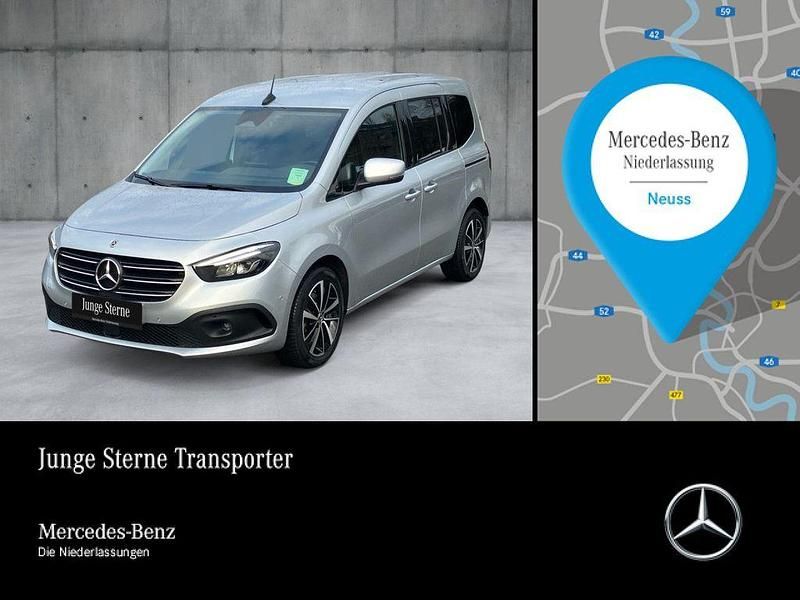 Silber Gebraucht 2022 Mercedes T180 Progressive Van / Kleinbus | 24.990 € (Fairer Preis) - Bild 1/4