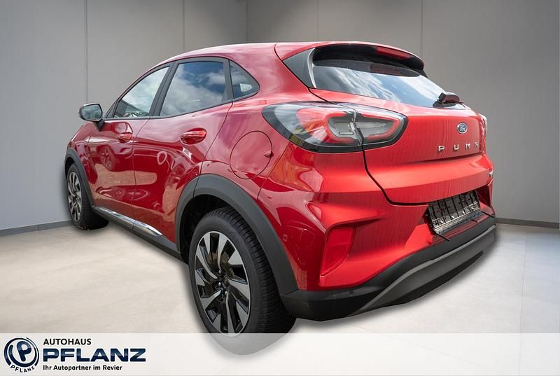 Gebraucht Ford Puma Titanium 125 PS (91 kW) 2023 Rot SUV
