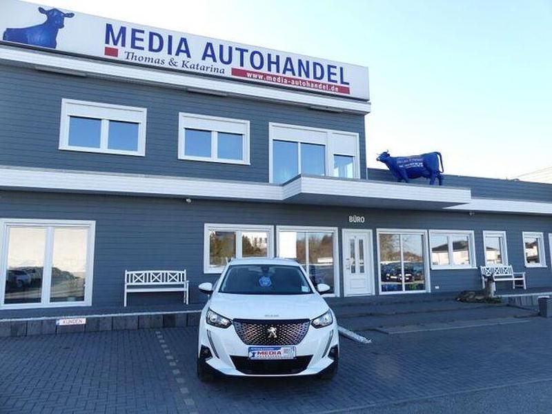 Gebraucht Peugeot 2008 Allure 101 PS (74 kW) 2021 Weiß SUV