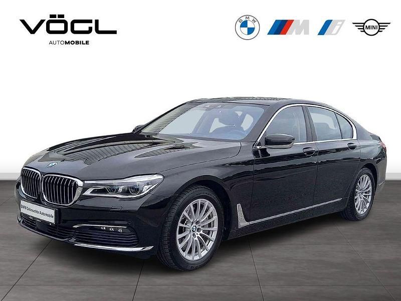 Schwarz Gebraucht 2016 BMW 750 Limousine | 29.970 € (Guter Preis) - Bild 1/4