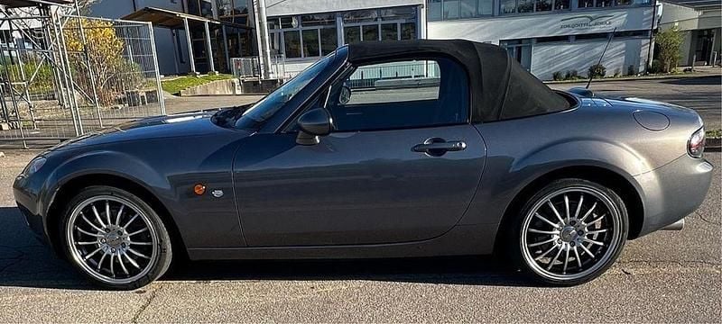 Gebraucht Mazda MX5 Energy 126 PS (92 kW) 2006 Grau Cabrio
