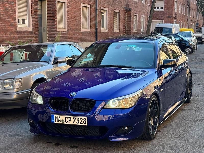 Gebraucht BMW 530 Performance 258 PS (189 kW) 2005 Blau Limousine