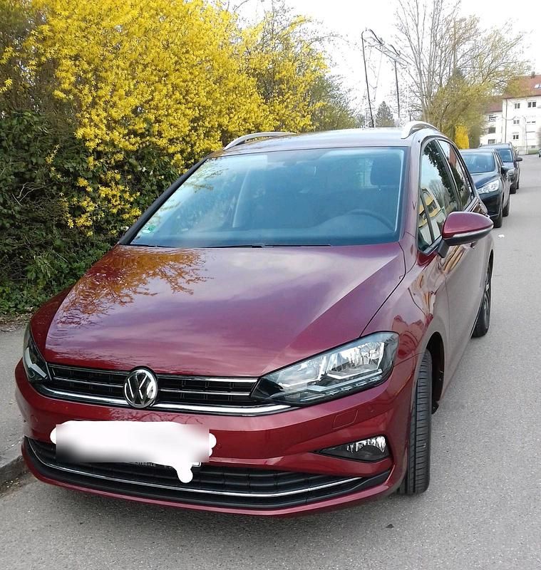 Andere farben Gebraucht 2019 VW Golf Sportsvan Join Van / Kleinbus | 15.900 € (Guter Preis) - Bild 1/4