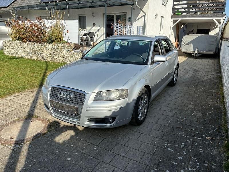 Second-hand Audi A3 Ambition 125 CP (91 kW) 2008 Argintiu Hatchback