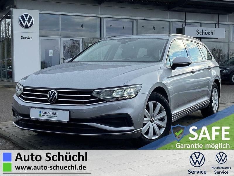 Gebraucht VW Passat 150 PS (110 kW) 2022 Silber Kombi