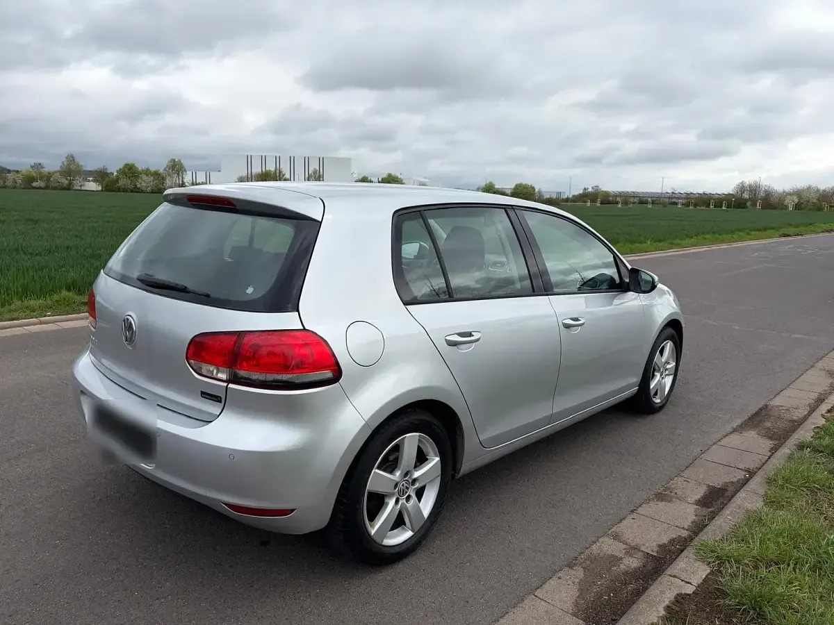 Gebraucht VW Golf VI Style 122 PS (89 kW) 2010 Kleinwagen