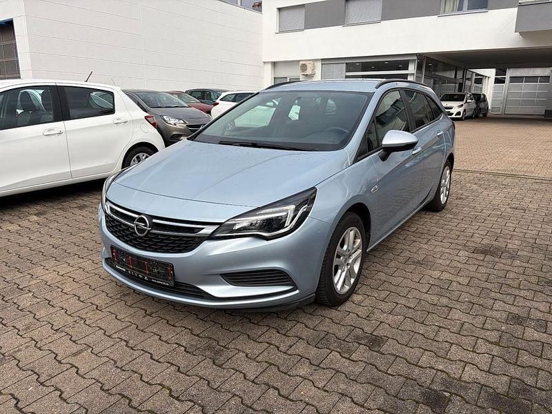 Diamant blau(m2) / diam silb Gebraucht 2019 Opel Astra Edition Kombi | 8.995 € (Fairer Preis) - Bild 1/4