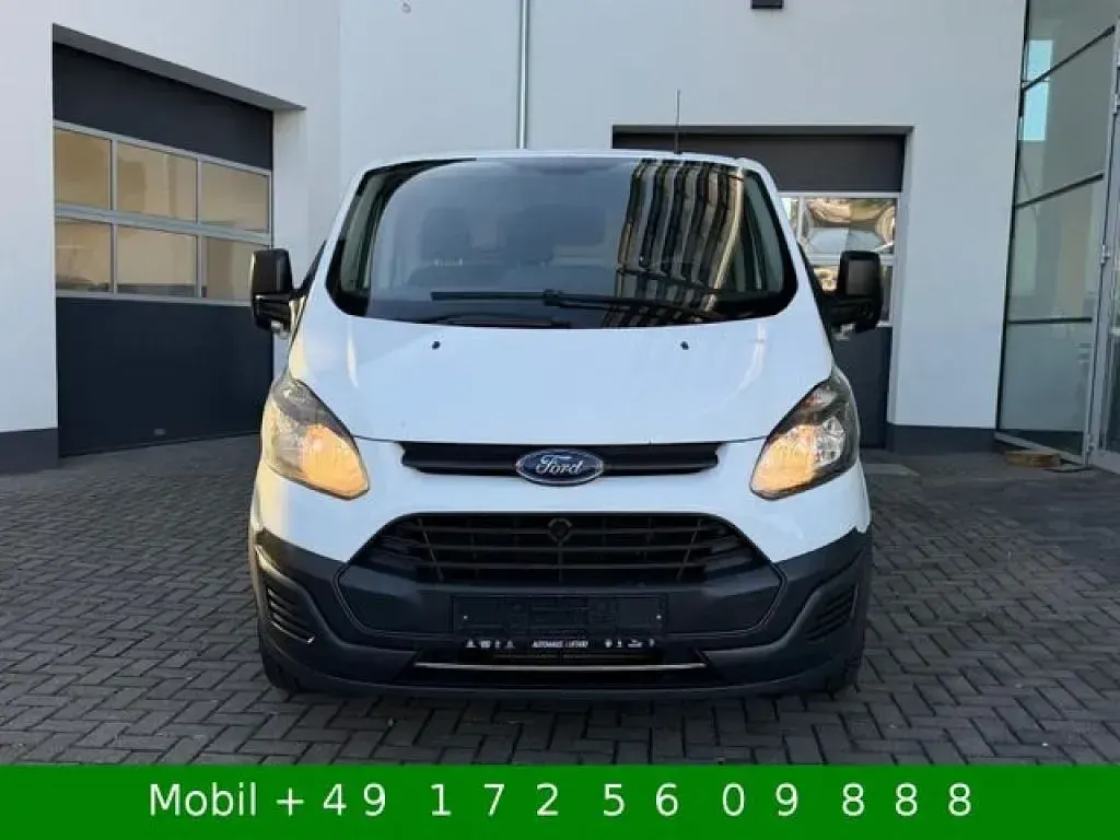 Gebraucht Ford Transit Custom 105 PS (77 kW) 2017 Frozen white Van
