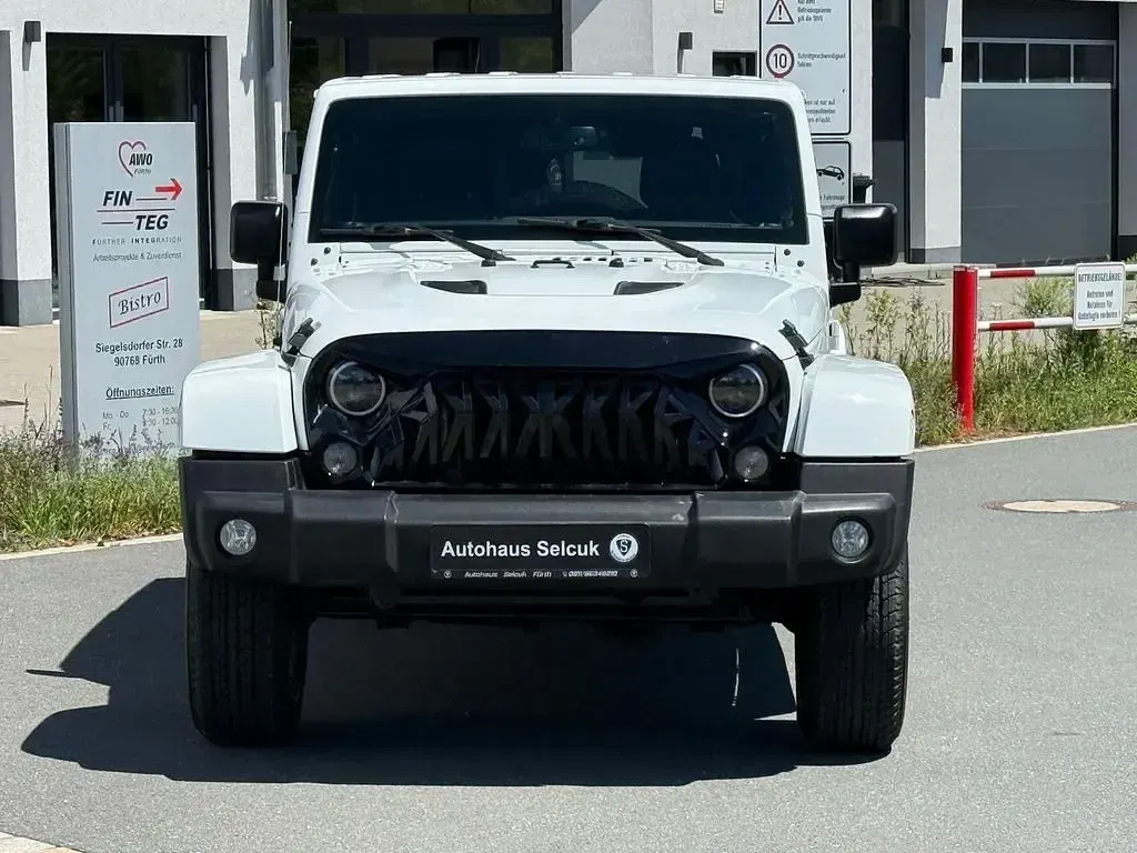 Gebraucht Jeep Wrangler Sahara 284 PS (208 kW) 2016 Weiß SUV