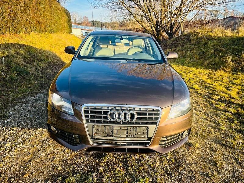Gebraucht Audi A4 Ambiente 211 PS (155 kW) 2010 Braun Limousine