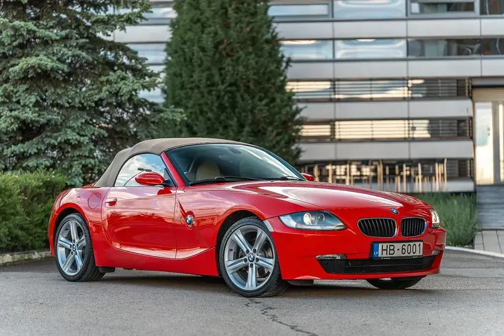 Gebraucht BMW Z4 Sport Line 218 PS (160 kW) 2008 Rot Cabrio