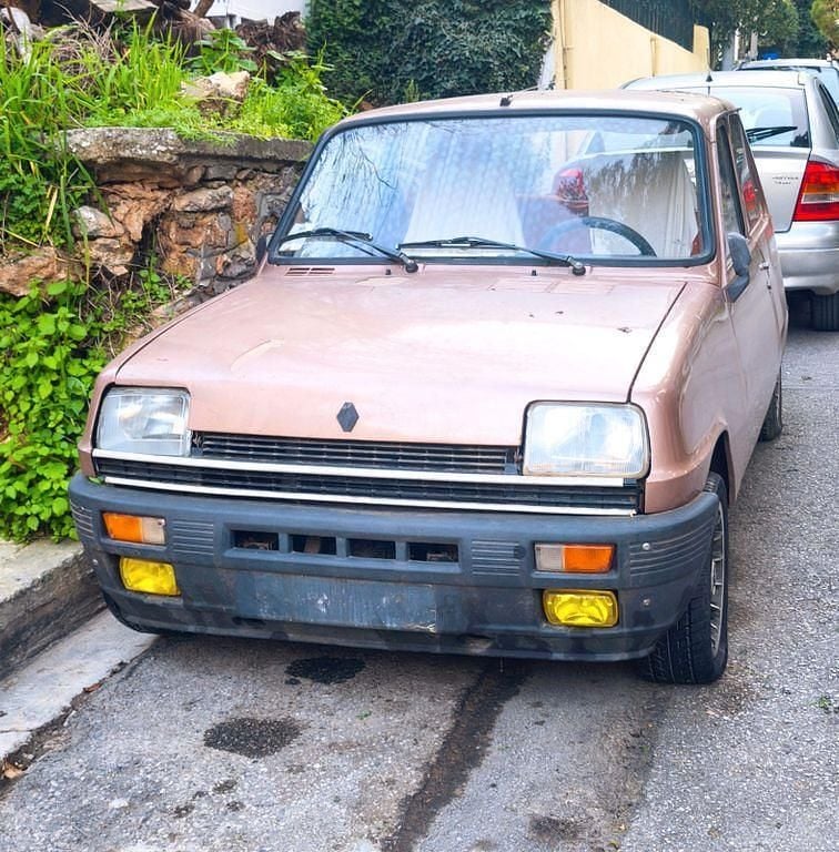 Second-hand Renault R5 92 CP (67 kW) 1982 Maro Hatchback