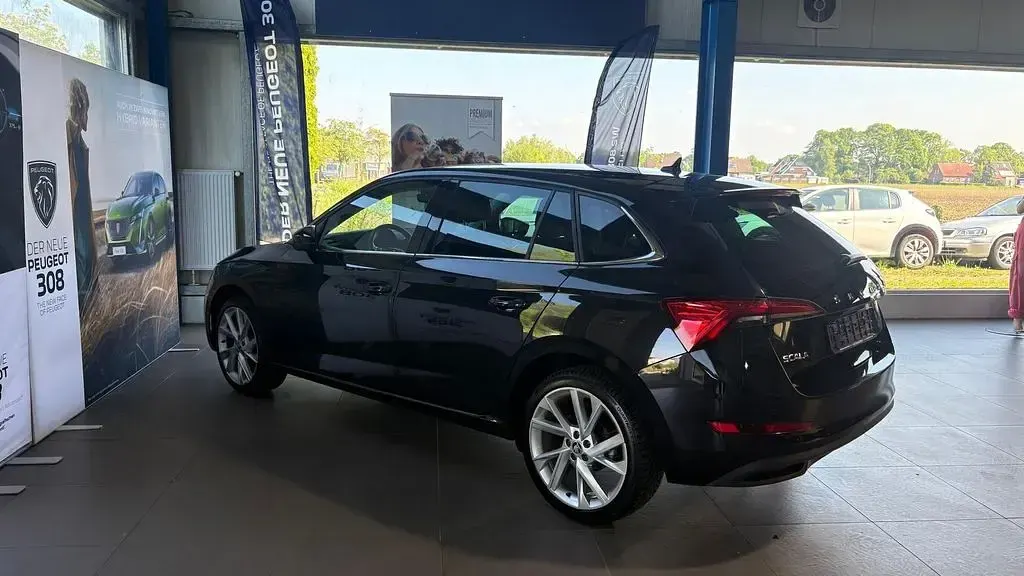 Usata Skoda Scala Clever 110 CV (80 kW) 2023 Nero Utilitaria