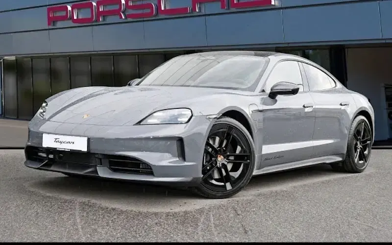 Gebraucht Porsche Taycan Black Edition 319 kW (435 PS) 2026 Limousine