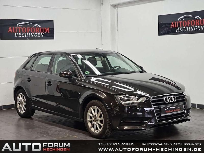 Braun Gebraucht 2016 Audi A3 Sportback Attraction Kleinwagen | 11.900 € (Fairer Preis) - Bild 1/4
