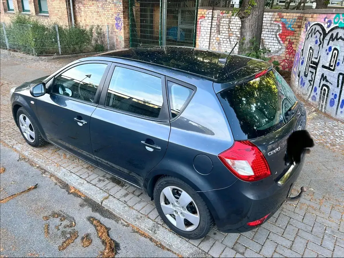 Gebraucht Kia Ceed 116 PS (85 kW) 2012 Violet Kleinwagen