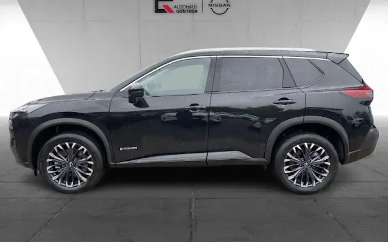 Neu Nissan X-Trail N-Connecta 204 PS (150 kW) 2026 Schwarz SUV