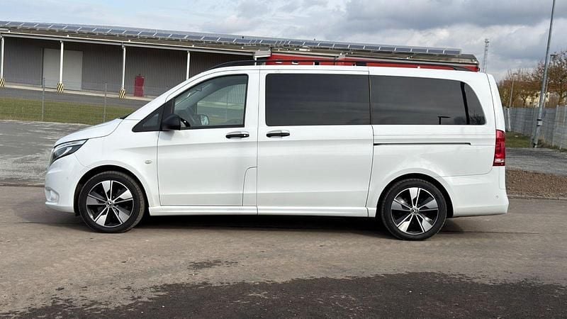Second-hand Mercedes Vito 239 CP (175 kW) 2021 Alb Van