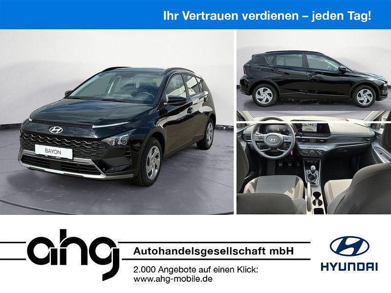 Grau Neu 2025 Hyundai Bayon Select SUV | 19.888 € (Guter Preis) - Bild 1/4