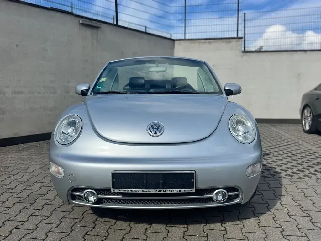 Gebraucht VW New Beetle 102 PS (75 kW) 2004 Silber Kleinwagen