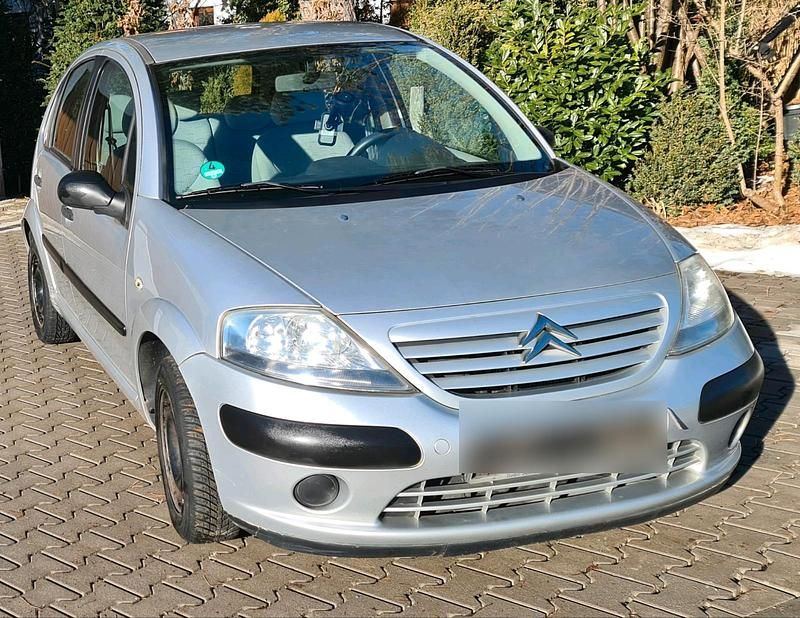 Silber Gebraucht 2005 Citroën C3 Kleinwagen | 1.490 € (Fairer Preis) - Bild 1/4