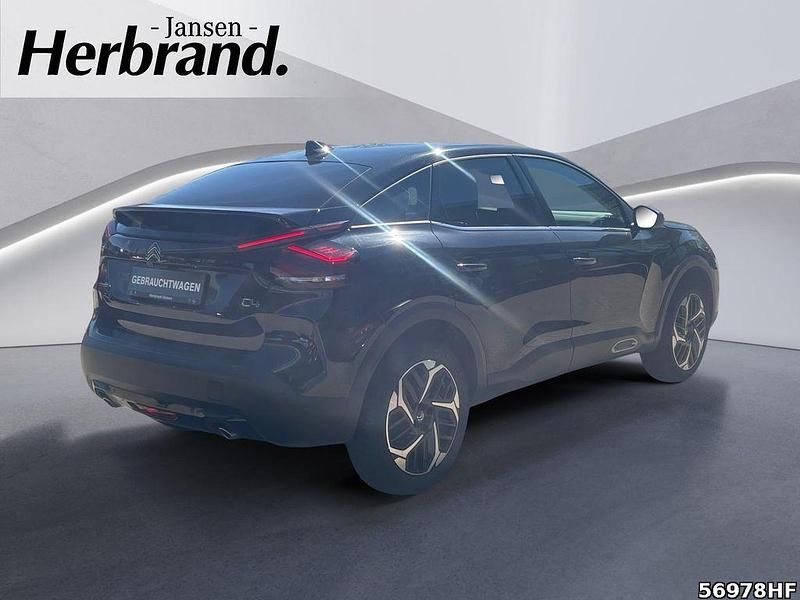 Gebraucht Citroën C4 Shine 131 PS (96 kW) 2023 Lackierung schwarz perla nera/ SUV