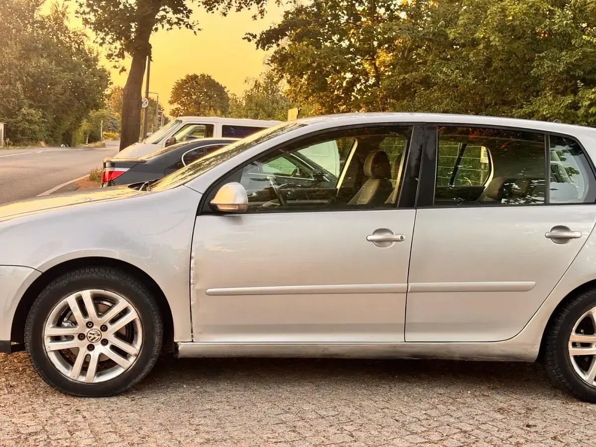Gebraucht VW Golf V 85 PS (62 kW) 2007 Silber Kombi