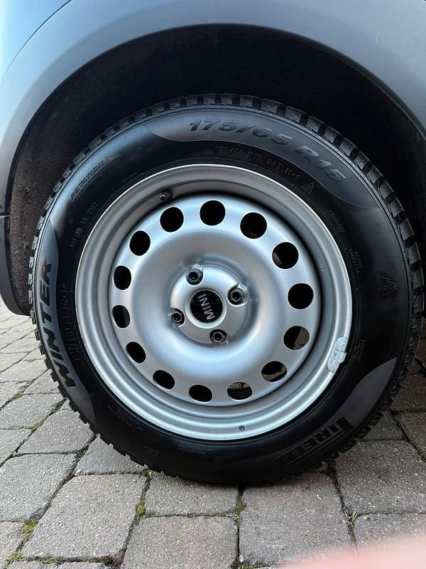 Gebraucht Mini ONE 75 PS (55 kW) 2011 Schwarz Kleinwagen