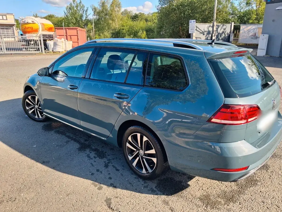 Gebraucht VW Golf VII IQ Drive 116 PS (85 kW) 2020 Blau Kombi