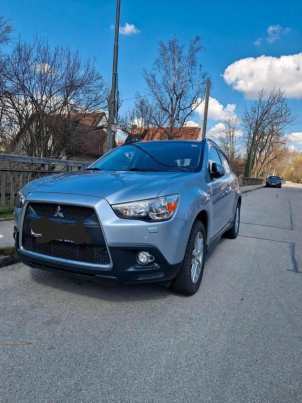 Begagnad Mitsubishi ASX 150 HK (110 kW) 2012 Silver SUV