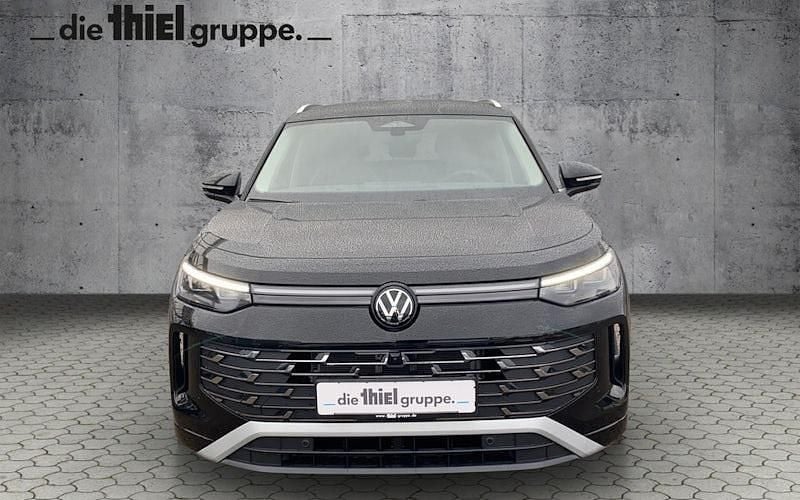 Neu VW Tayron Elegance 272 PS (200 kW) 2025 Schwarz SUV