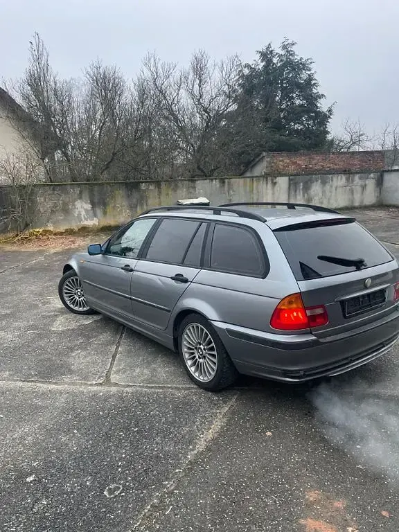 Gebraucht BMW 320 150 PS (110 kW) 2003 Kombi