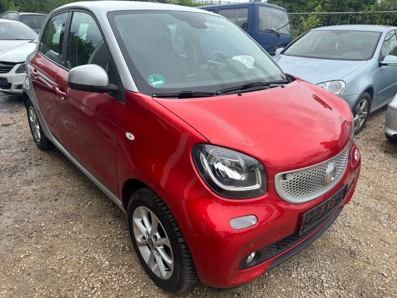 Rot Gebraucht 2016 Smart ForFour Basis Limousine | 7.300 € (Fairer Preis) - Bild 1/4