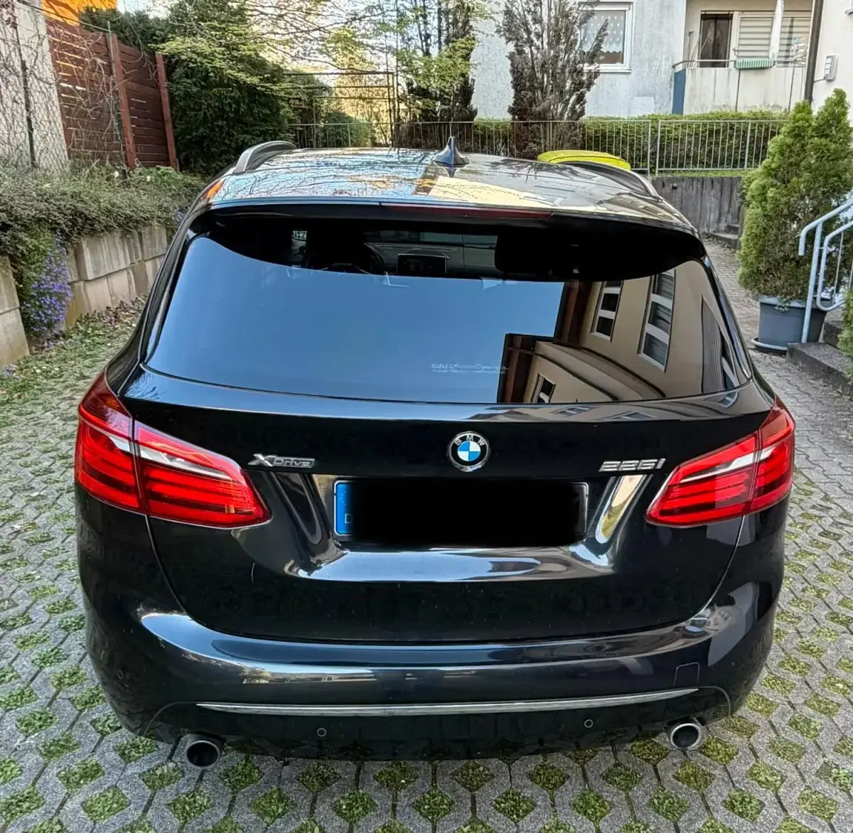 Gebraucht BMW 225 231 PS (169 kW) 2015 Schwarz Van / Kleinbus
