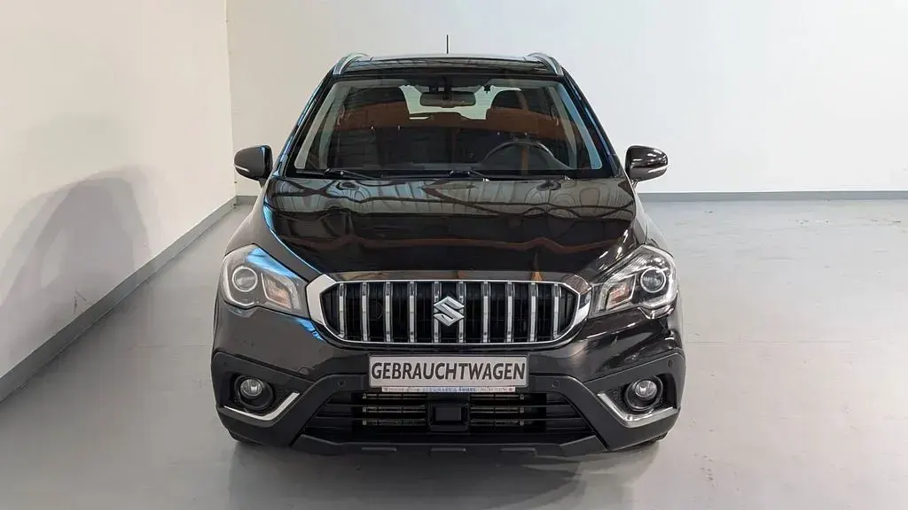 Gebraucht Suzuki SX4 S-Cross 140 PS (102 kW) 2019 Schwarz SUV