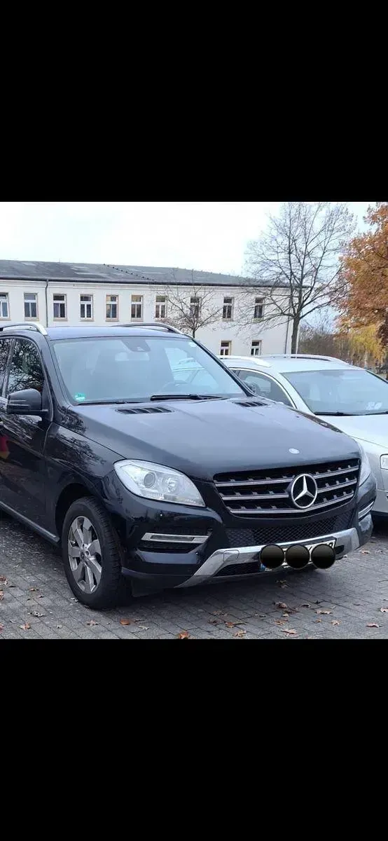 Gebraucht Mercedes ML250 204 PS (150 kW) 2012 Schwarz SUV