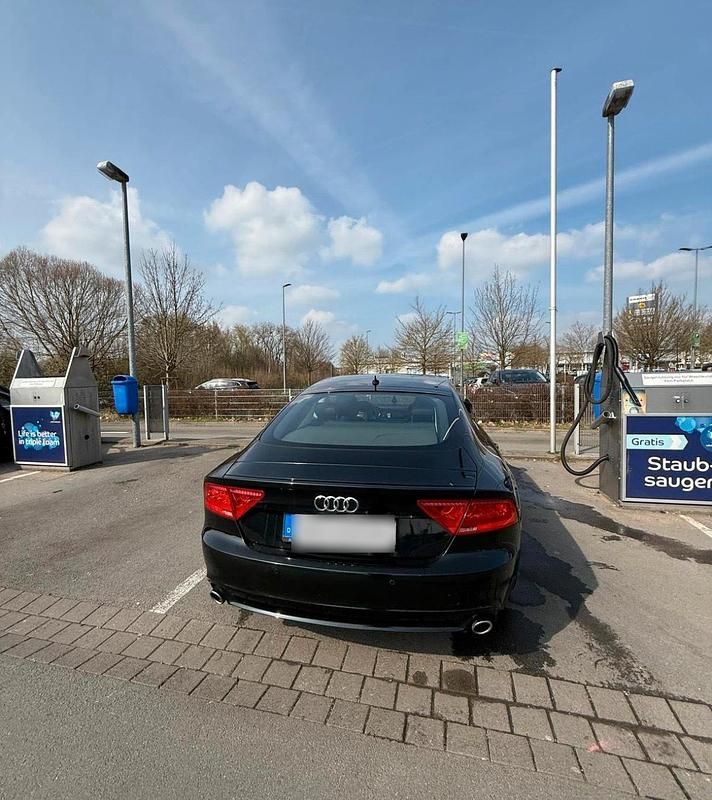 Gebraucht Audi A7 Sportback 204 PS (150 kW) 2012 Schwarz Kleinwagen