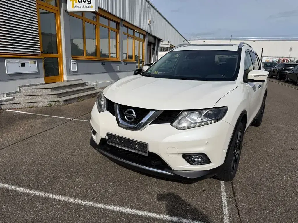 Gebraucht Nissan X-Trail Tekna 177 PS (130 kW) 2017 Weiß SUV