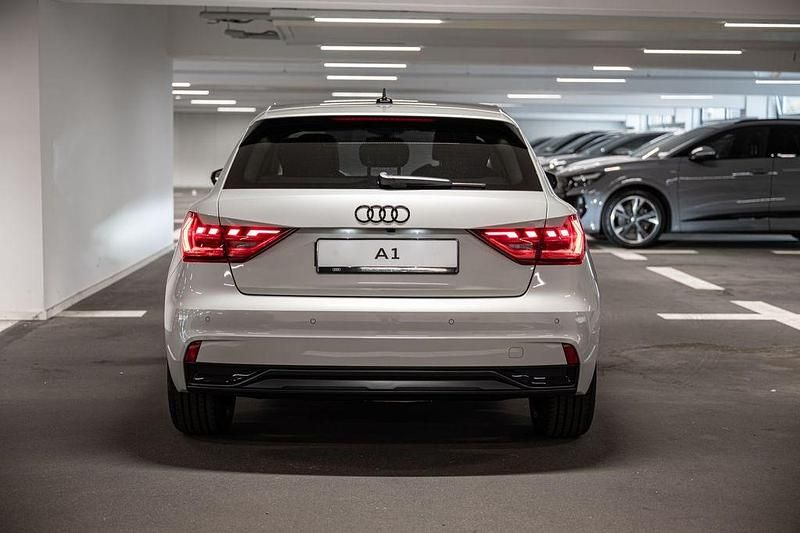 Neu Audi A1 Sportback Advanced Plus 150 PS (110 kW) 2026 Silber Kleinwagen
