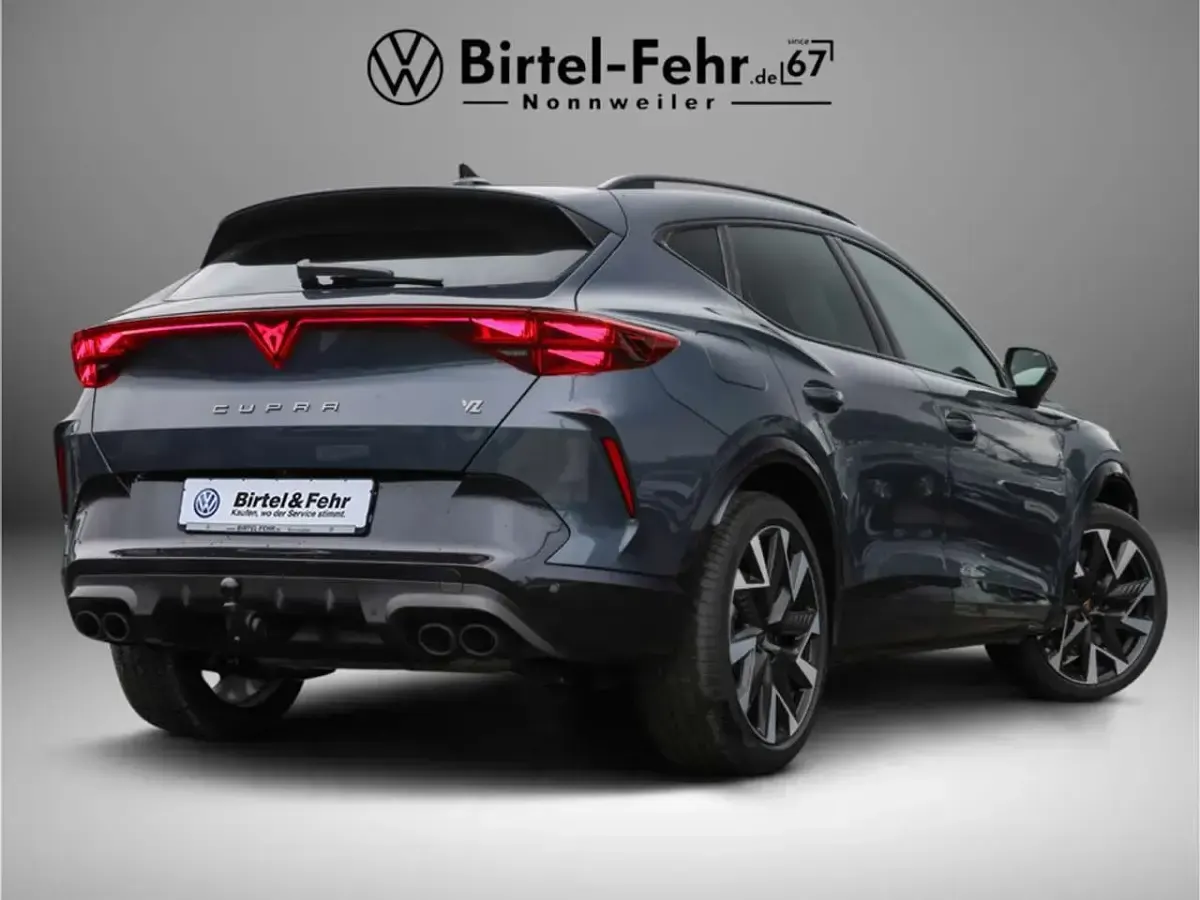 Neu Cupra Formentor VZ 333 PS (244 kW) 2026 Grau SUV