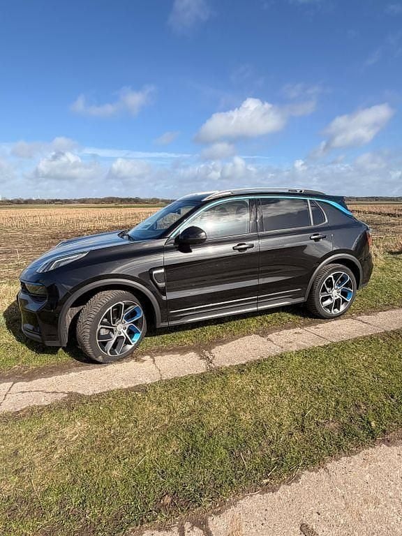 Gebraucht Lynk & Co 01 261 PS (191 kW) 2023 Schwarz SUV