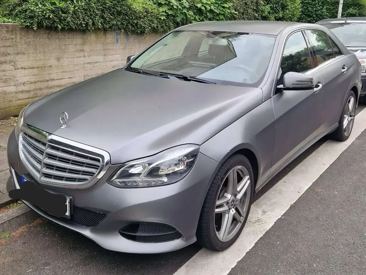Gebraucht Mercedes E200 136 PS (100 kW) 2016 Gelb Limousine