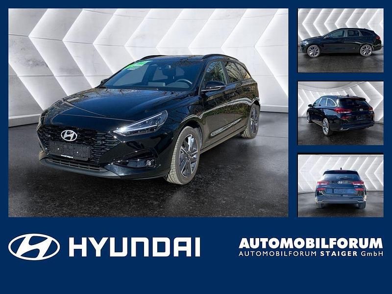 Gebraucht Hyundai i30 Advantage 101 PS (74 kW) 2025 Abyss black / mic Kombi
