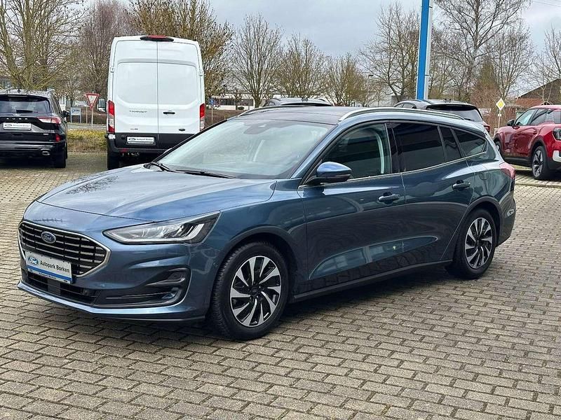 Gebraucht Ford Focus Titanium X 125 PS (91 kW) 2024 Chrome blue Kombi