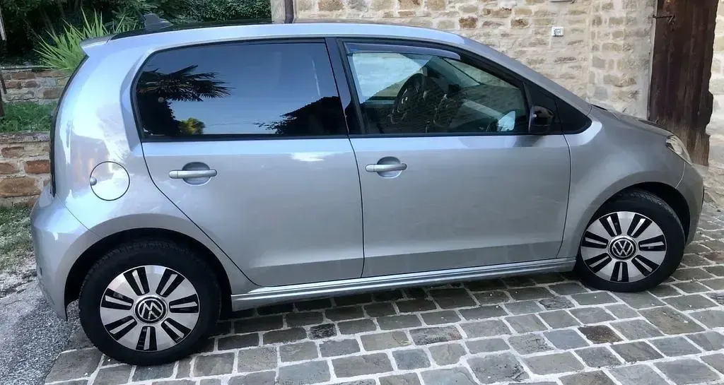 Gebraucht VW e-up! Style 61 kW (83 PS) 2022 Silber Kleinwagen