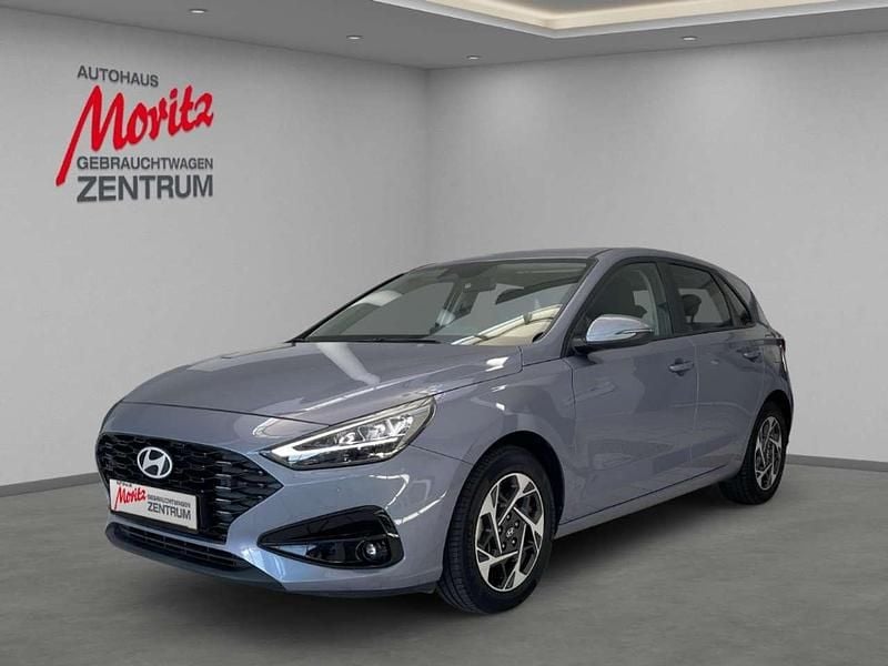 Blau Gebraucht 2024 Hyundai i30 Edition Limousine | 18.690 € (Guter Preis) - Bild 1/3