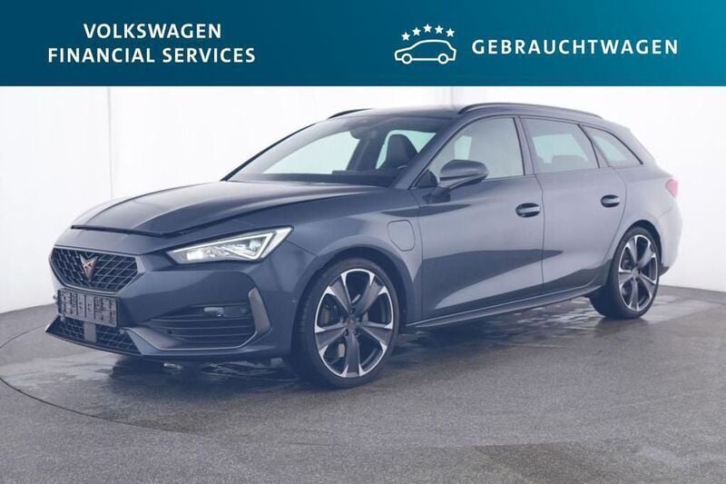 Grau Gebraucht 2022 Cupra Leon Kombi | 26.099 € (Guter Preis) - Bild 1/4