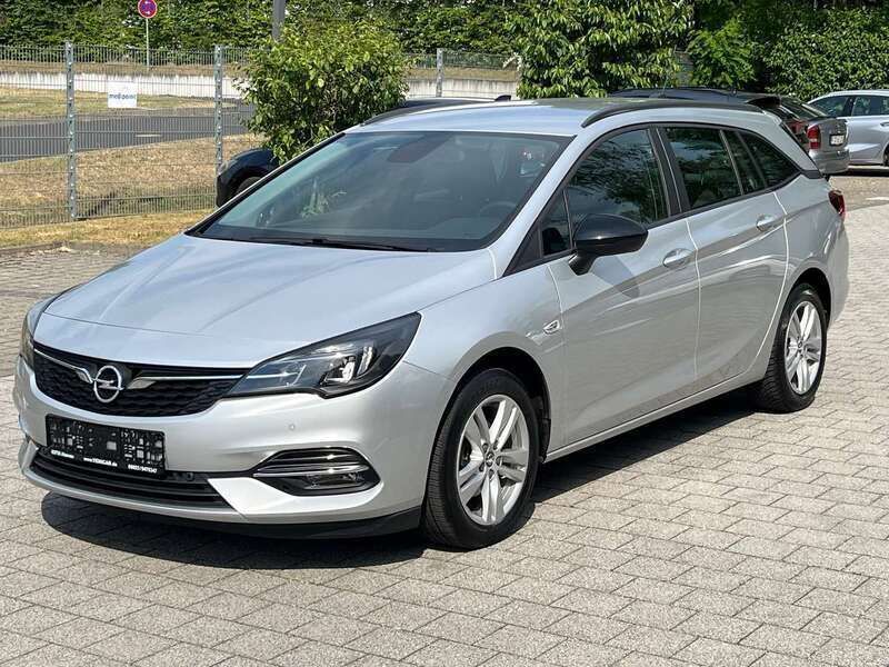 Argon silber/ice silver (m2) Gebraucht 2021 Opel Astra Edition Kombi | 13.690 € (Guter Preis) - Bild 1/4